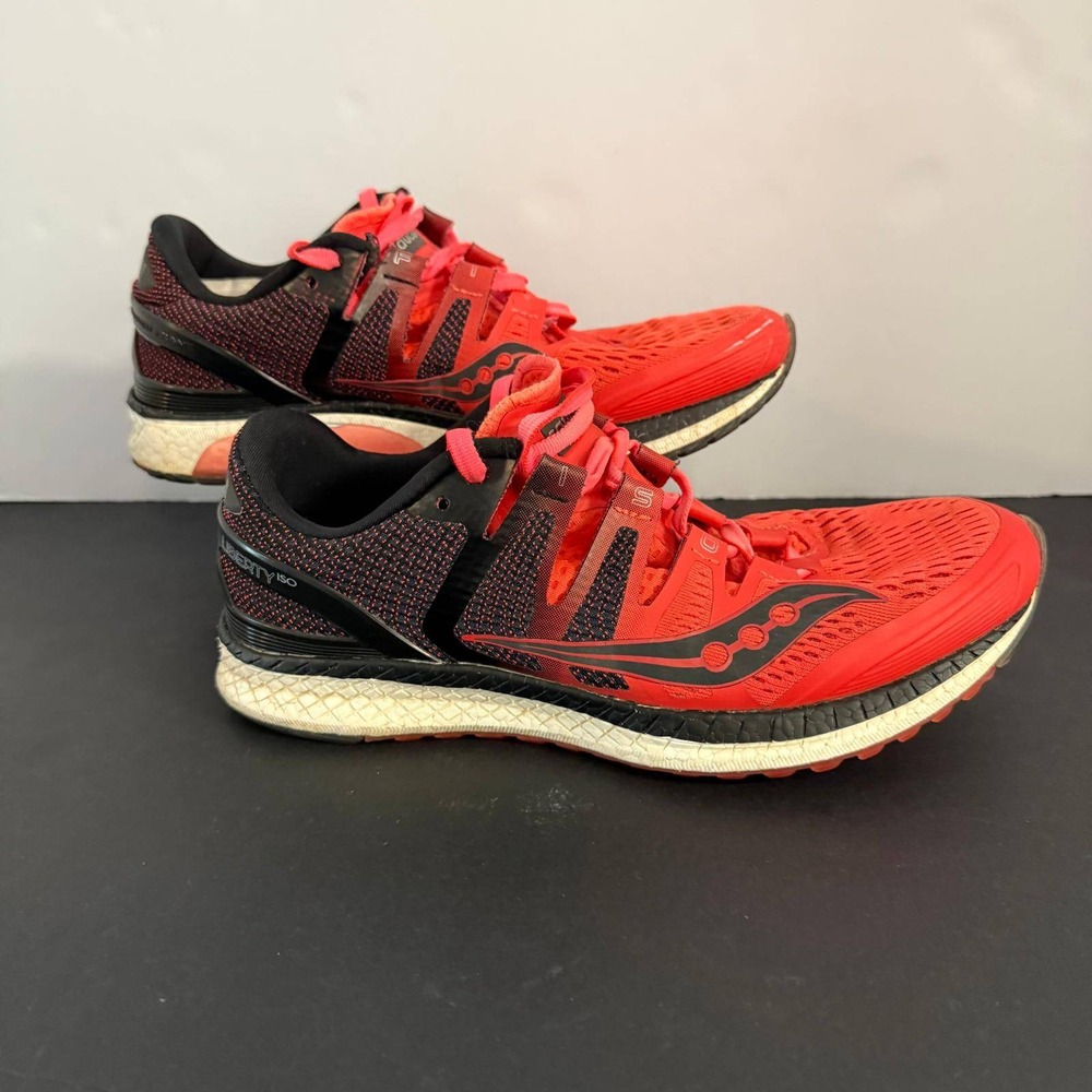 Saucony Liberty ISO Womens Running Shoes Red Black S10410-2 Size 8.5